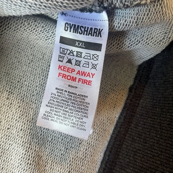 Gymshark gray cropped hoodie size xxl pull over sweatshirt - Picture 4 of 7
